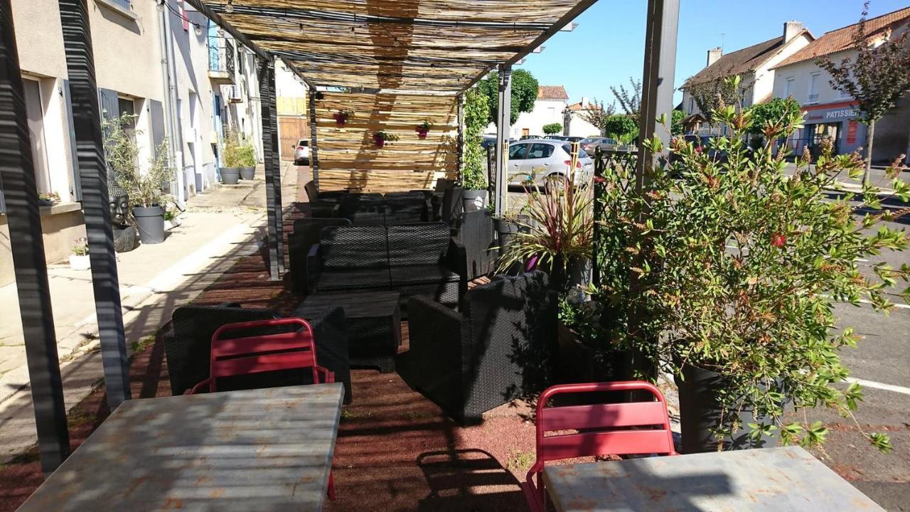 Hotel Les Deux Porches Verrieres  Exterior foto