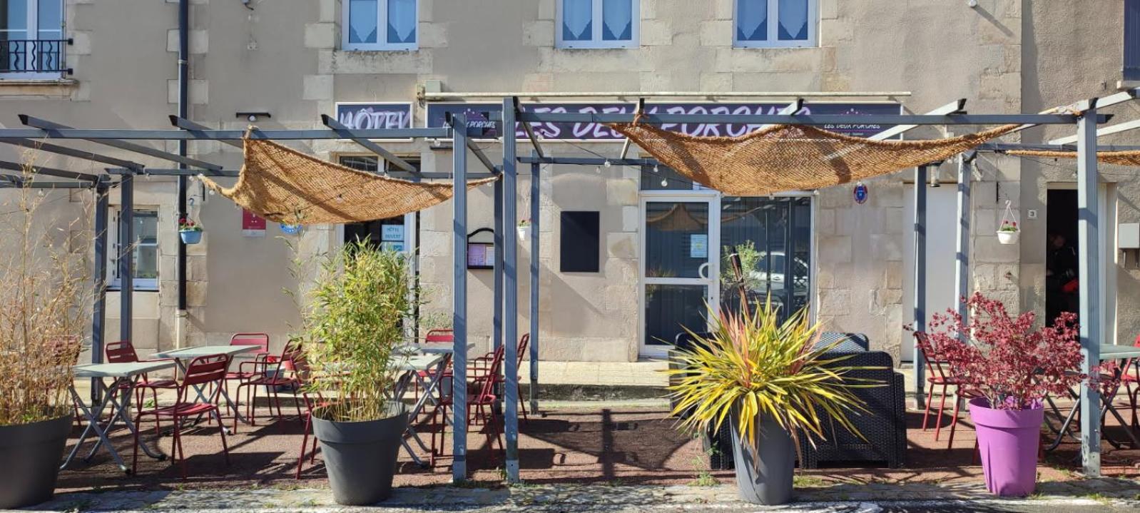 Hotel Les Deux Porches Verrieres  Exterior foto